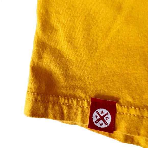 Tumbleweed Texstyles Women's Gold Texas Chica Short Sleeve T-Shirt Size Small - Picture 5 of 7